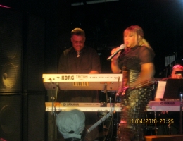 Henry Soleh Brewer & Deniece Williams